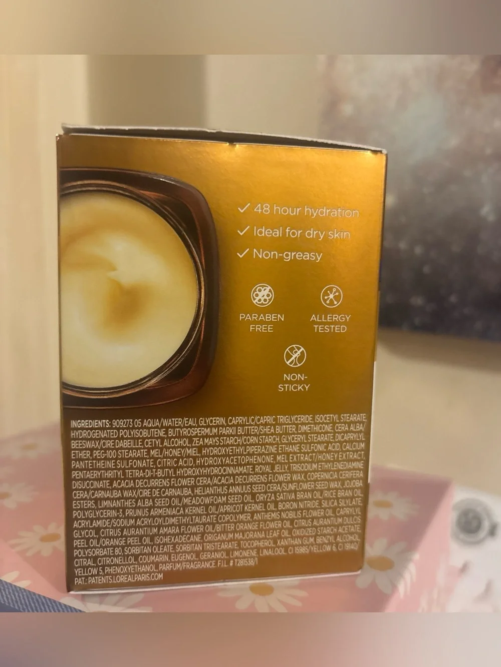 L'Oreal Age Perfect Hydra-Nutrition Night Moisturizer - Gold, White, Blue